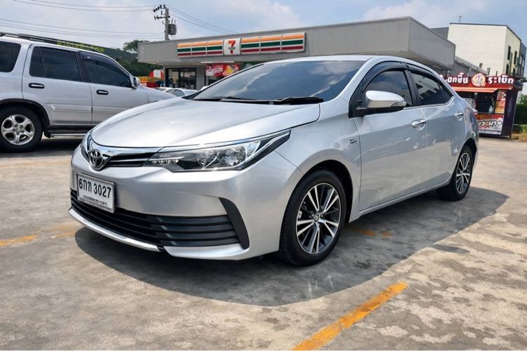 Toyota Altis 2017 1.6 G Sedan เบนซิน ไม่ติดแก๊ส เกียร์อัตโนมัติ บรอนซ์เงิน รูปที่ 2