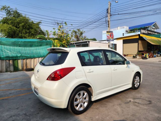 Nissan Tiida 2007 1.6 M Latio Sedan เบนซิน ไม่ติดแก๊ส เกียร์อัตโนมัติ ขาว รูปที่ 3