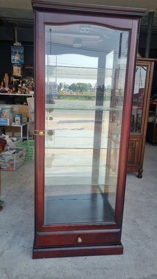 ตู้โชว์