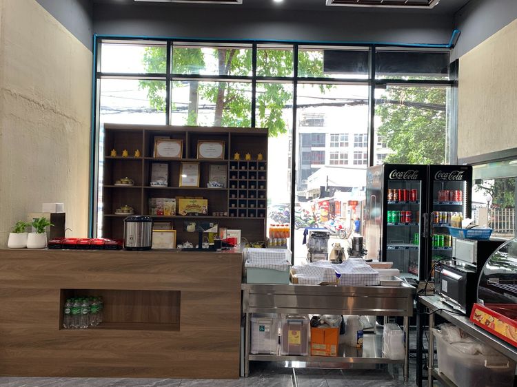 เซ้งร้านอาหาร 241 ตรม. ทำเลดี ห้วยขวาง รูปที่ 8