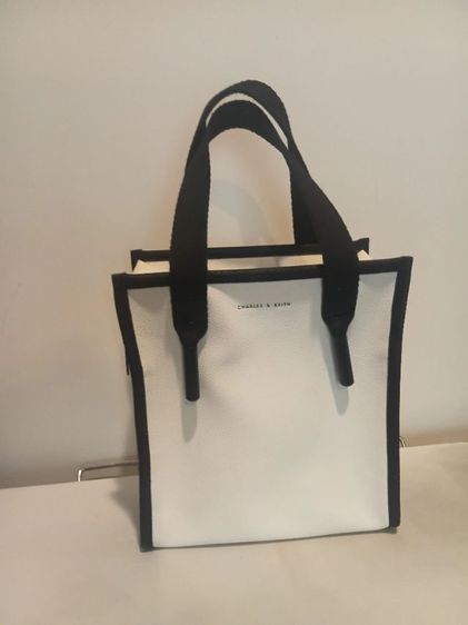 กระเป๋าถือ รูปที่ 3