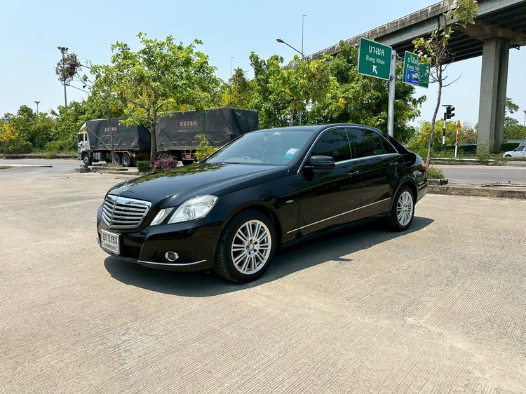 Mercedes-Benz E-Class 2010 E200 CGI Sedan เบนซิน ไม่ติดแก๊ส เกียร์อัตโนมัติ ดำ รูปที่ 2