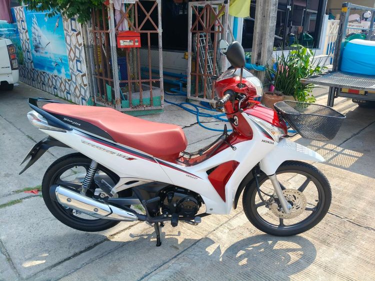 🛵ยังไงก็ขาย WAVE125 i ปี 61(ปลาวาฬ ไมล์แดง) เครื่องดี สีสวย สตาร์ทมือ รถบ้านเดิมๆ เล่มชุดโอนครบ+เปลี่ยนถ่ายน้ำมันเครื่องฟรี ส่งฟรี30 ก.ม รูปที่ 3