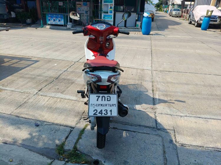 🛵ยังไงก็ขาย WAVE125 i ปี 61(ปลาวาฬ ไมล์แดง) เครื่องดี สีสวย สตาร์ทมือ รถบ้านเดิมๆ เล่มชุดโอนครบ+เปลี่ยนถ่ายน้ำมันเครื่องฟรี ส่งฟรี30 ก.ม รูปที่ 5