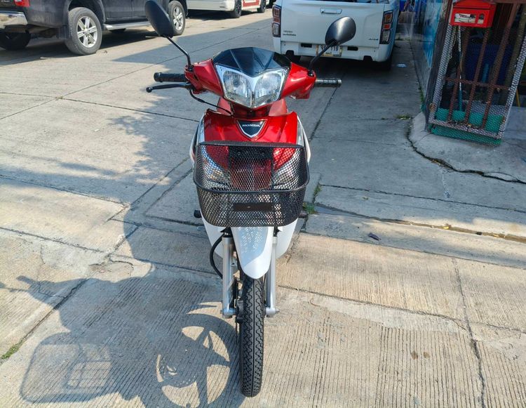 🛵ยังไงก็ขาย WAVE125 i ปี 61(ปลาวาฬ ไมล์แดง) เครื่องดี สีสวย สตาร์ทมือ รถบ้านเดิมๆ เล่มชุดโอนครบ+เปลี่ยนถ่ายน้ำมันเครื่องฟรี ส่งฟรี30 ก.ม รูปที่ 4