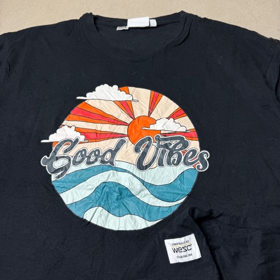 เสื้อยืด WESC Size XXL 