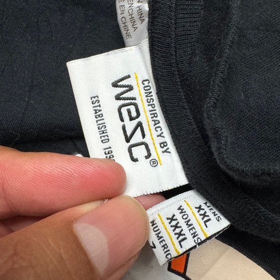 เสื้อยืด WESC Size XXL  รูปที่ 6