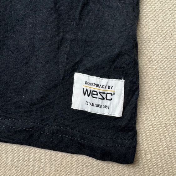 เสื้อยืด WESC Size XXL  รูปที่ 5