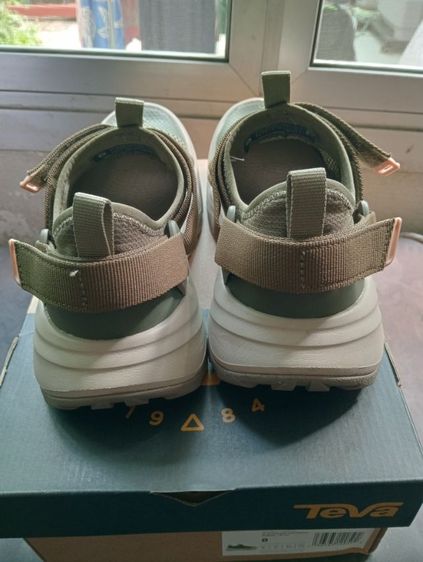 รองเท้าteva รูปที่ 3
