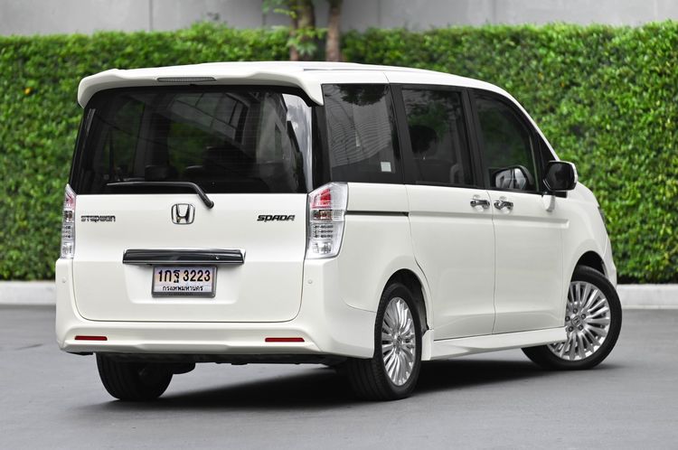 Honda Stepwagon 2013 2.0 Spada EL Utility-car เบนซิน ไม่ติดแก๊ส เกียร์อัตโนมัติ ขาว รูปที่ 3