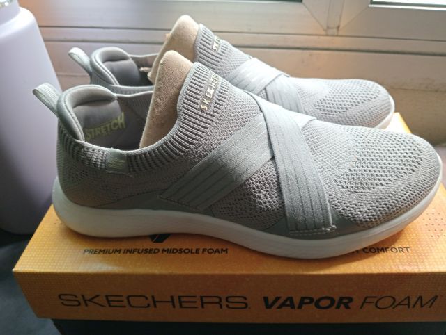 รองเท้า sketcher รูปที่ 2