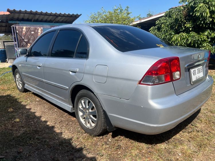 Honda Civic 2004 1.8 E i-VTEC Sedan เบนซิน เกียร์ธรรมดา บรอนซ์เงิน รูปที่ 2