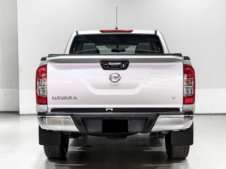 Nissan NP300-NAVARA 2020 2.5 Calibre V Pickup ดีเซล ไม่ติดแก๊ส เกียร์อัตโนมัติ บรอนซ์เงิน รูปที่ 4