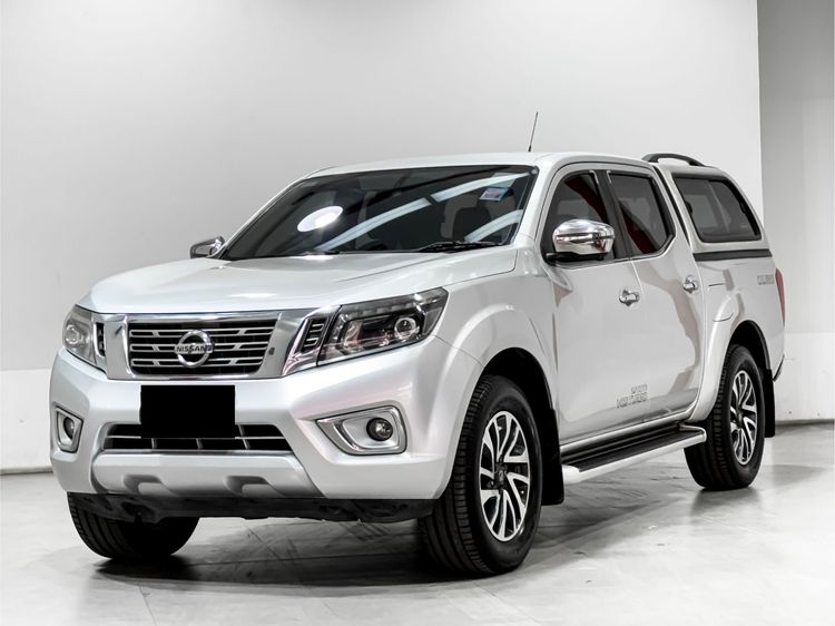 รถ Nissan NP300-NAVARA 2.5 Calibre V สี บรอนซ์เงิน