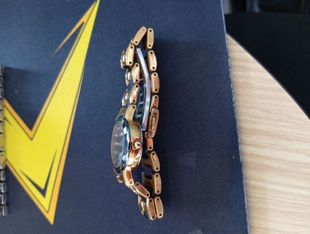 นาฬิกาผู้หญิงแบนด์ RADO รูปที่ 4