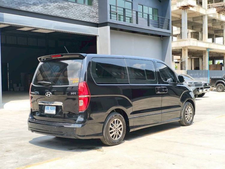 Hyundai H-1 2019 2.5 Elite Van ดีเซล ไม่ติดแก๊ส เกียร์อัตโนมัติ ดำ รูปที่ 3