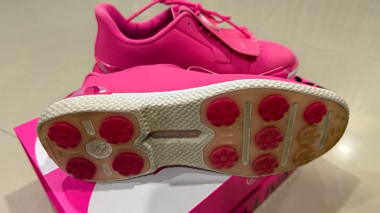 รองเท้ากอล์ฟ G FORE Size 38 สภาพ 99 เปอร์เซ็นต์ ใส่ 2 ครั้ง ราคาถูกมาก รูปที่ 5