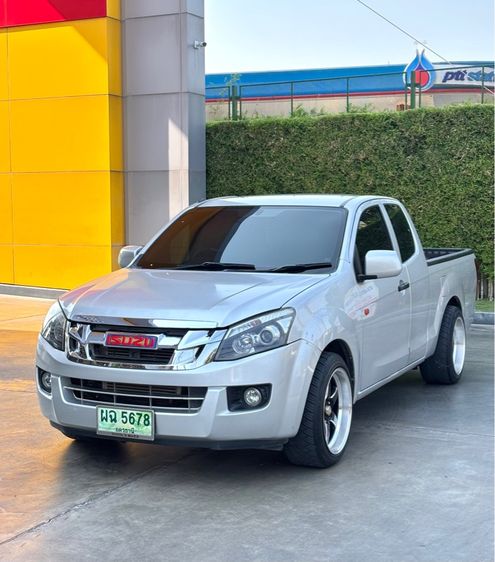 Isuzu D-MAX 2015 2.5 S Pickup ดีเซล เกียร์ธรรมดา บรอนซ์เงิน รูปที่ 2