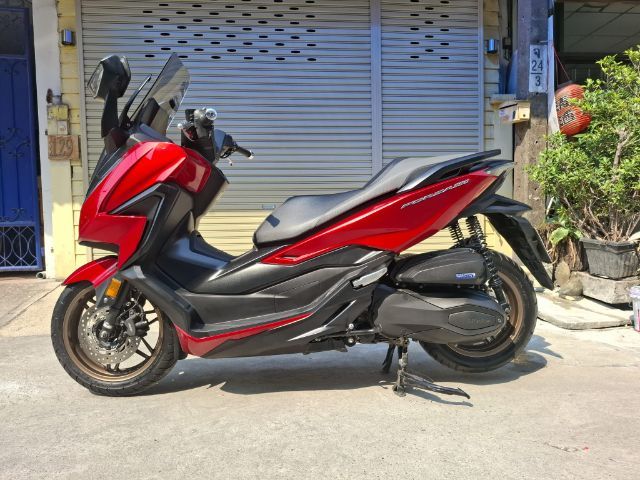 Honda Forza 350 รูปที่ 2