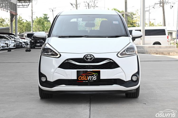 Toyota Sienta 2020 1.5 V Utility-car เบนซิน ไม่ติดแก๊ส เกียร์อัตโนมัติ ขาว รูปที่ 2