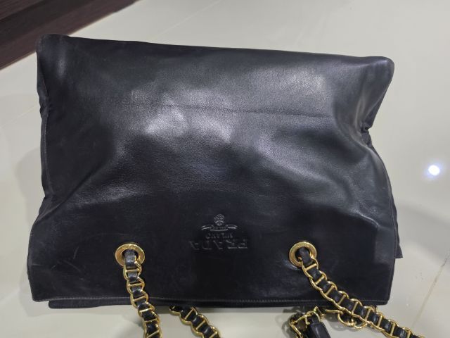 prada รูปที่ 10