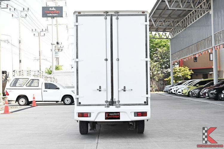 Toyota Hilux Revo 2021 2.4 Entry Pickup ดีเซล ไม่ติดแก๊ส เกียร์ธรรมดา ขาว รูปที่ 4