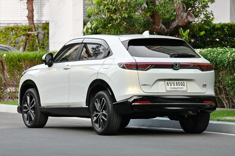 Honda HR-V 2025 1.5 e:HEV RS Utility-car ไฮบริด ไม่ติดแก๊ส เกียร์อัตโนมัติ ขาว รูปที่ 3