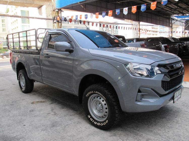 Isuzu D-MAX 2025 3.0 S 4WD Pickup ดีเซล ไม่ติดแก๊ส เกียร์ธรรมดา เทา รูปที่ 2