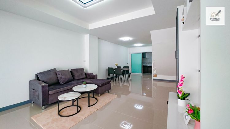 มีบางส่วน ขายบ้านรีโนเวทใหม่ ในโครงการ หมู่บ้านพูนสินธานี 1 พื้นที่ 16 ตร.วา ให้มากับ 2 ห้องนอน 2 ห้องน้ำ รูปที่ 4