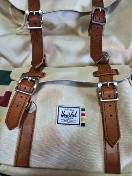 กระเป๋าเป้ Herschel รูปที่ 4