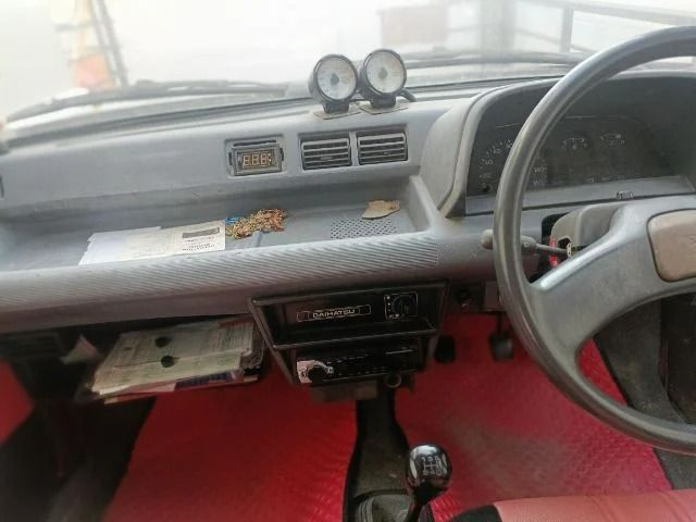 Daihatsu Mira 1995 660 Classic Sedan เบนซิน เกียร์ธรรมดา แดง รูปที่ 3