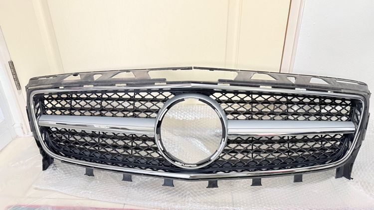 ขายกระจังหน้าcls250 w218  โทร098178 4492 รูปที่ 2