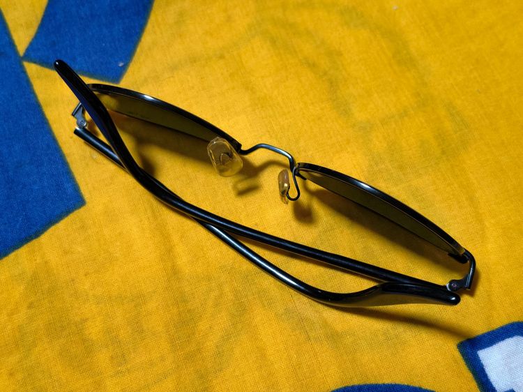 แว่นตากันแดดวินเทจจากแบรนด์ Ray-Ban รุ่น Sidestreet Oval (W2775) รูปที่ 4