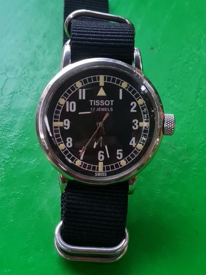 นาฬิกาวินเทจสวิสแนวทหาร Military ยี่ห้อ TISSOT เรือนใหญ่ใส่สวย รูปที่ 6