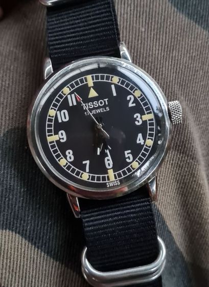 นาฬิกาวินเทจสวิสแนวทหาร Military ยี่ห้อ TISSOT เรือนใหญ่ใส่สวย รูปที่ 3