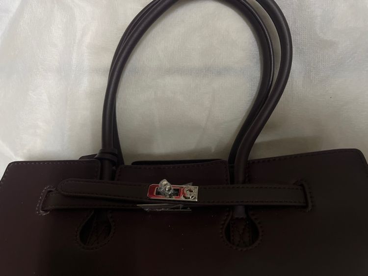 กระเป๋าสะพายผู้หญิง รูปที่ 6