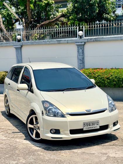 Toyota Wish 2005 2.0 Q Sport Touring II Utility-car เบนซิน ไม่ติดแก๊ส เกียร์อัตโนมัติ ขาว รูปที่ 2