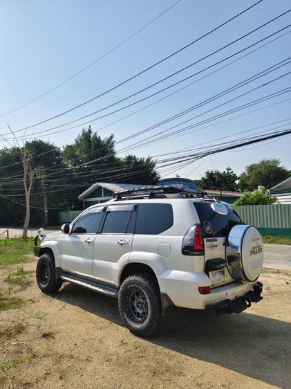 รถ Toyota Land Cruiser Prado 2.7 RX 4WD สี ขาว