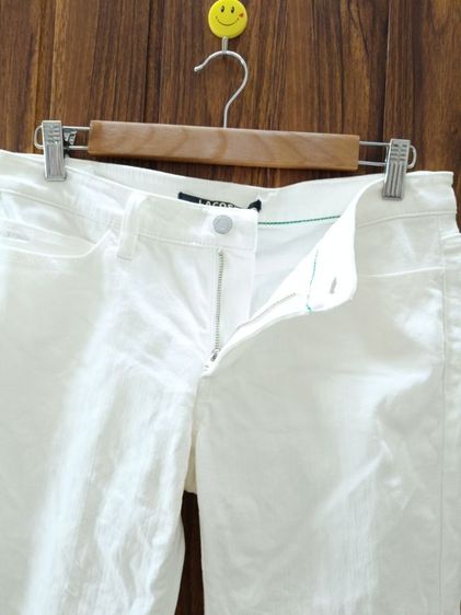 lacoste รูปที่ 6