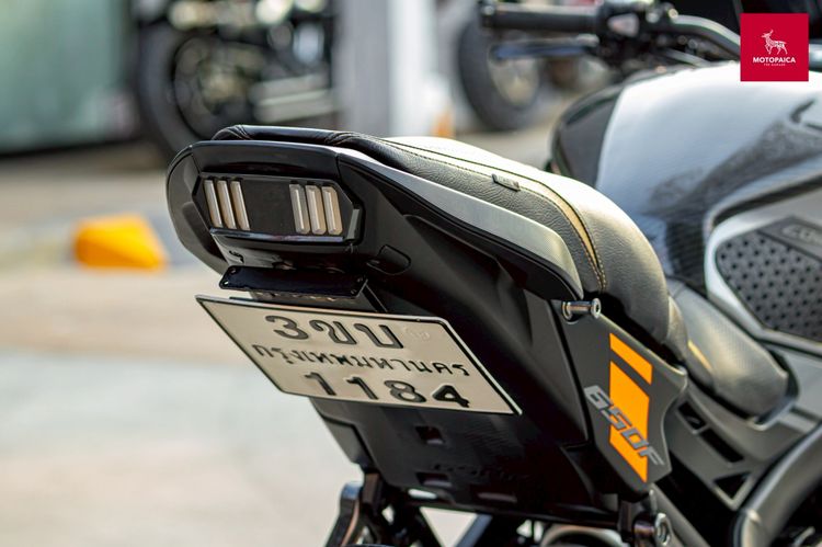 Honda CB650F ABS ปี2018 สีเทาล้อทอง วิ่ง27,000Km. ท่อBurnout รูปที่ 11