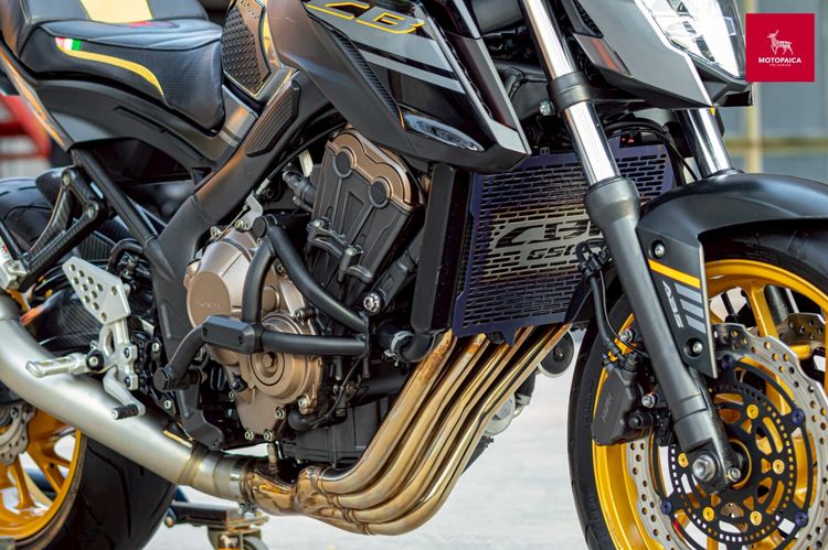 Honda CB650F ABS ปี2018 สีเทาล้อทอง วิ่ง27,000Km. ท่อBurnout รูปที่ 7