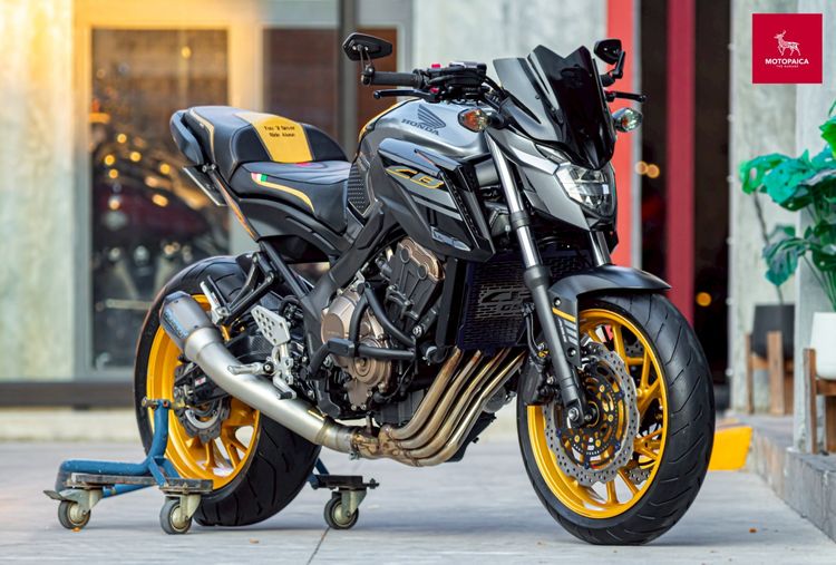 Honda CB650F ABS ปี2018 สีเทาล้อทอง วิ่ง27,000Km. ท่อBurnout