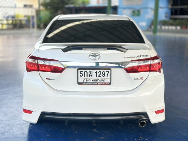Toyota Altis 2016 1.8 Esport Sedan เบนซิน ไม่ติดแก๊ส เกียร์อัตโนมัติ ขาว รูปที่ 3