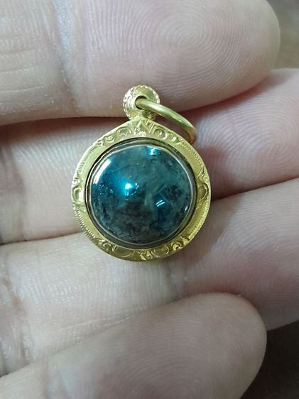 ลูกอมผงพลายหลวงปู่ทิม