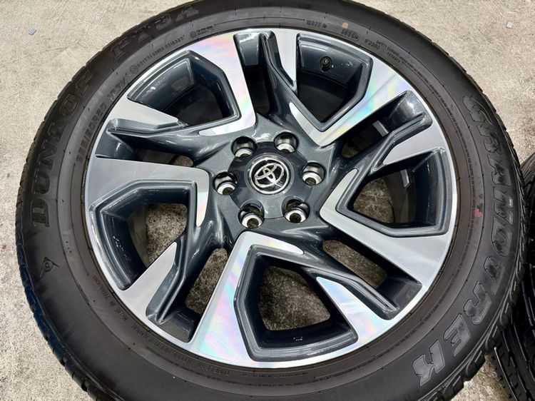 ล้อแม็ก TOYOTA LEGENDER ขอบ 20” ถอดป้ายแดง ยาง DUNLOP 265-50R20 ปี 25 ตุ่มหน้ายางยังอยู่ครบ รูปที่ 8
