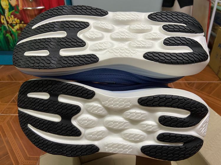 New Balance 1080V15 ไซส์ 9US 27cm ชาย รูปที่ 5