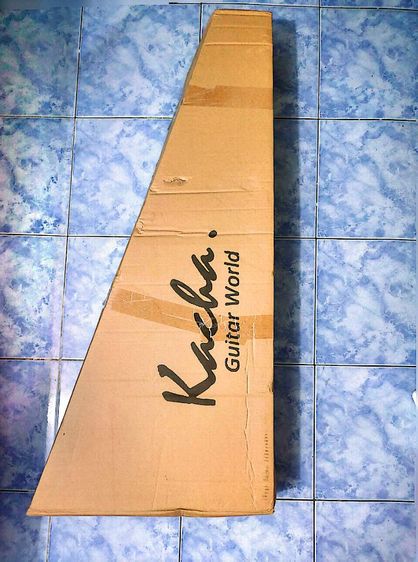 กีต้าร์โปร่ง 41 นิ้ว Kacha Guitar World สภาพใหม่มาก ซื้อมาแทบไม่ได้ใช้ รูปที่ 2