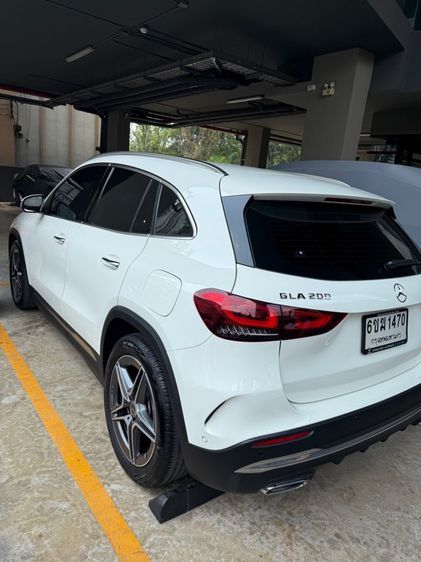 Mercedes-Benz GLA-Class 2022 GLA200 Sedan เบนซิน ไม่ติดแก๊ส เกียร์อัตโนมัติ ขาว รูปที่ 4