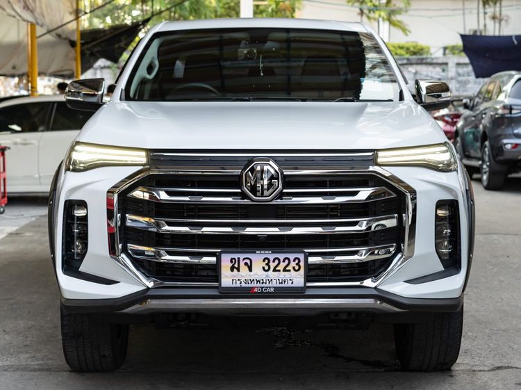 รถ MG Extender 2.0 Grand X สี ขาว