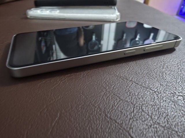 ขายมือถือ Samsung S24 fe มือสองสภาพกริ๊บ รูปที่ 4